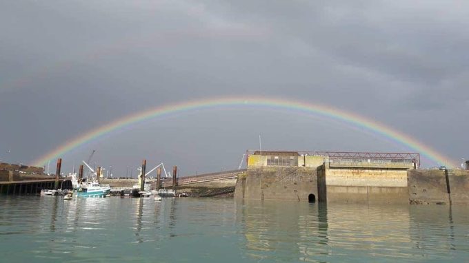 L'Aurore - arc en ciel sur Saint Malo