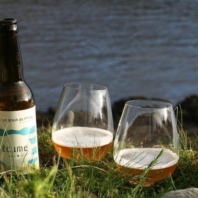 Brasserie artisanale Le Grain du Ponant - l'Écume en dégustation
