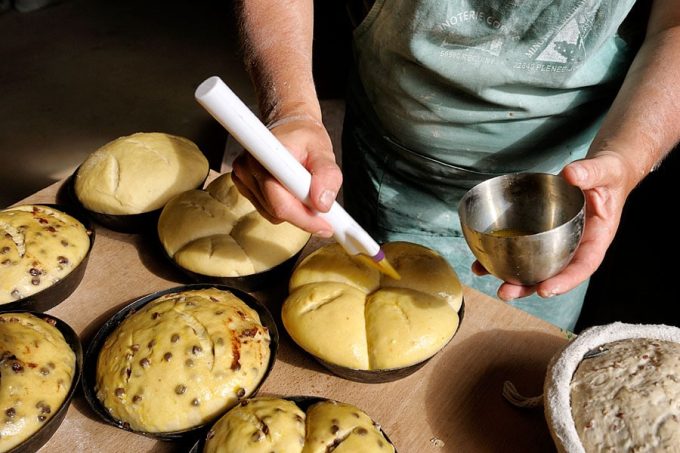 Les Blés en Herbe - confection des pains