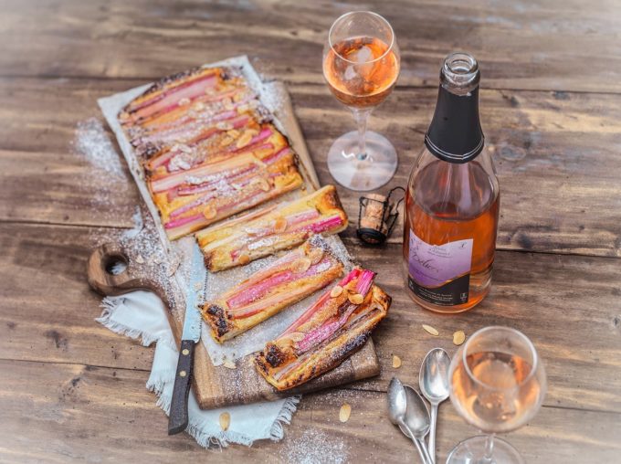 Le Jardin d'Édouard - vin rosé et tartelettes