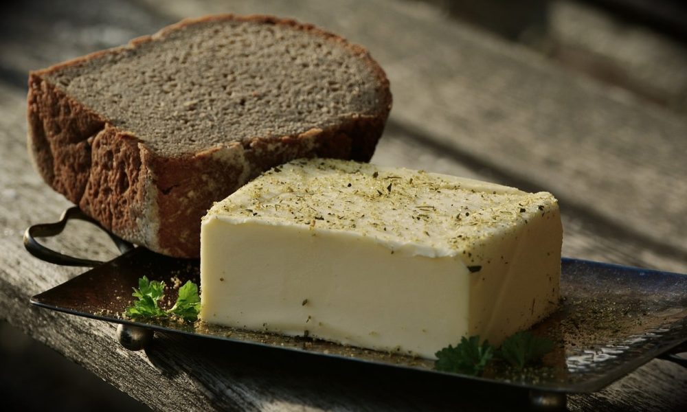 Est-ce un breton qui a inventé le beurre ?… (spoiler : non)