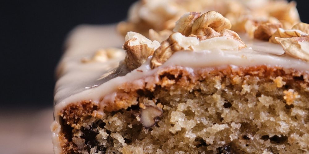 Cake au Noix : Recette facile, simple, rapide et délicieuse !