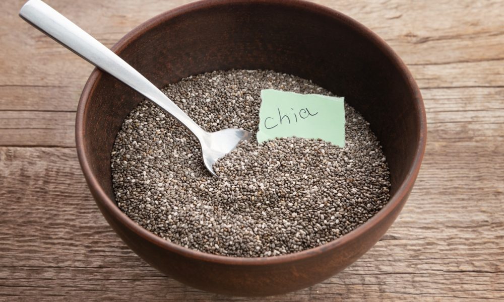 Graines de chia : bienfaits et mode d’emploi pour bien les utiliser