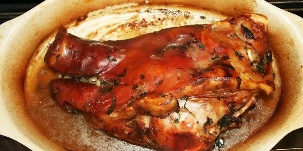 Le chotten ou tête de cochon rôtie : Origine et recette de cette spécialité bretonne