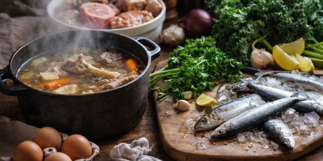 Bouillon d’os, poisson, abats : quels aliments bretons riches en collagène ?