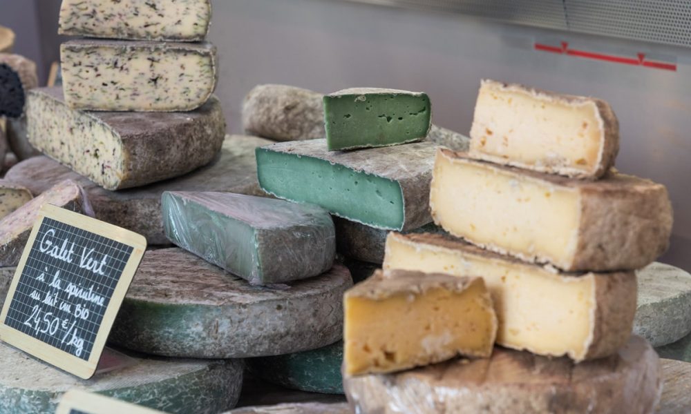 Top 13 des fromages bretons à goûter absolument… !