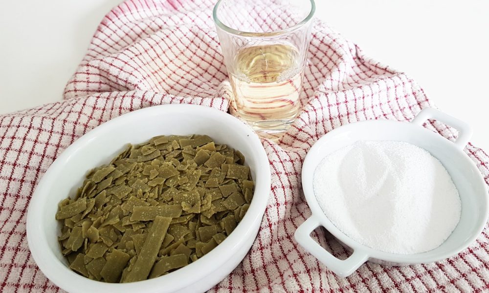 Une lessive maison naturelle et prête en 5 minutes !