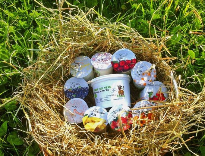 Présentation des produits laitiers de la ferme