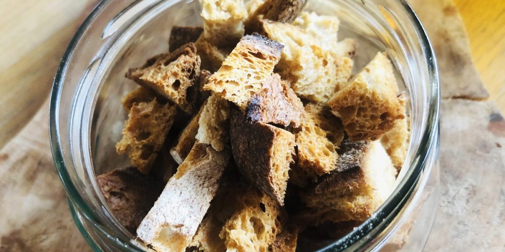 Recette de croûtons de pain : l&rsquo;astuce anti-gaspi