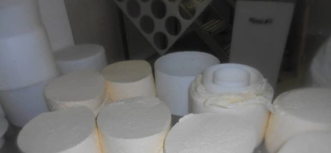 Le moulage du fromage