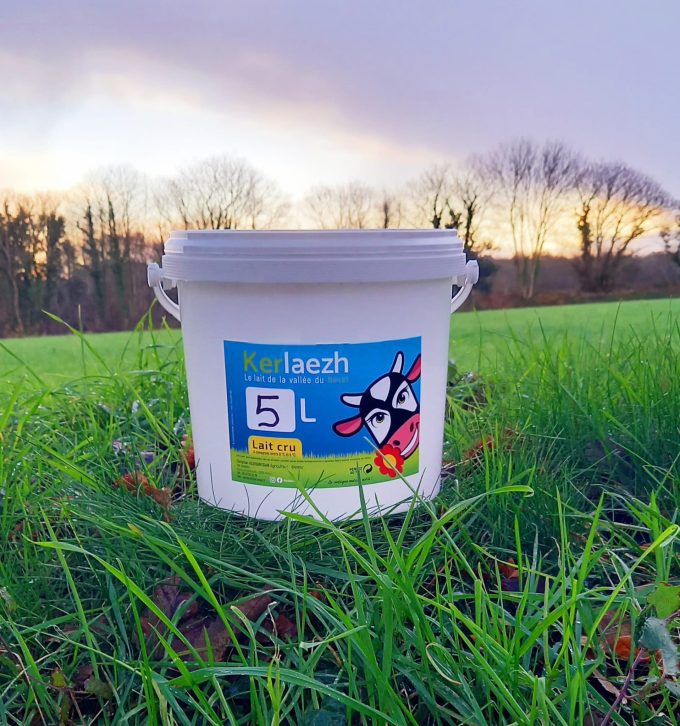 Seau de lait - sur commande