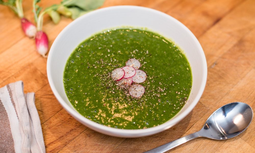 Soupe de fane de radis : la recette parfaite !