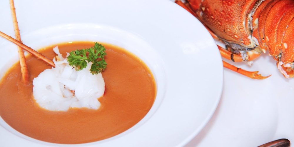Bisque de homard : Sa vraie Recette ? Comment s&rsquo;en servir ? Le Guide !
