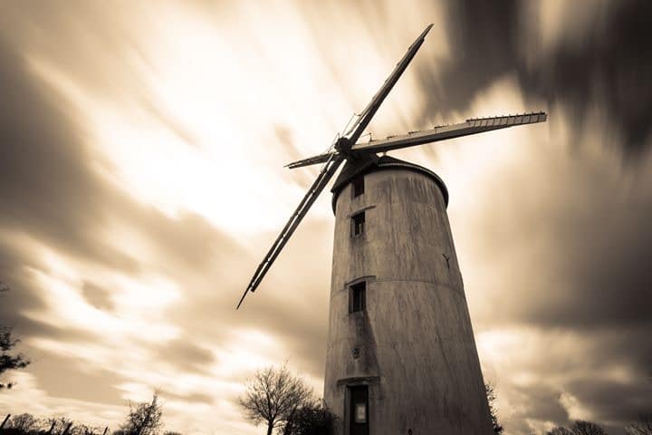 Les Vents d'Anges : Rencontre avec la meunière du Moulin de la Bicane.